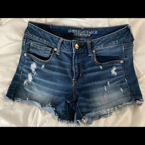AE midi shorts